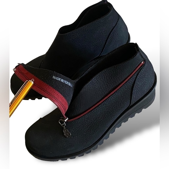 LOINTS OF HOLLANDER Low Wedge Lug Boot Lightning Black Nubuck Leather Re… - Picture 8 of 17